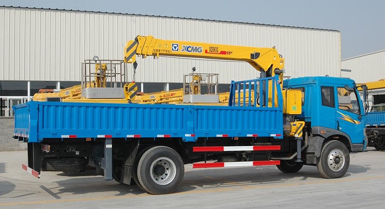 XCMG Official Best Sellers Truck Mounted Crane SQ5SK3Q China Truck With Crane for Sale